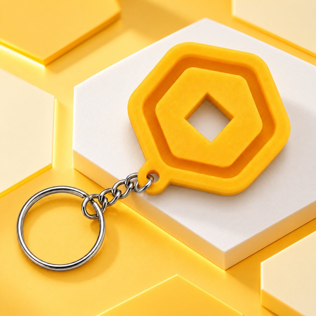 Brelok geometryczny 3D – żółty heksagon